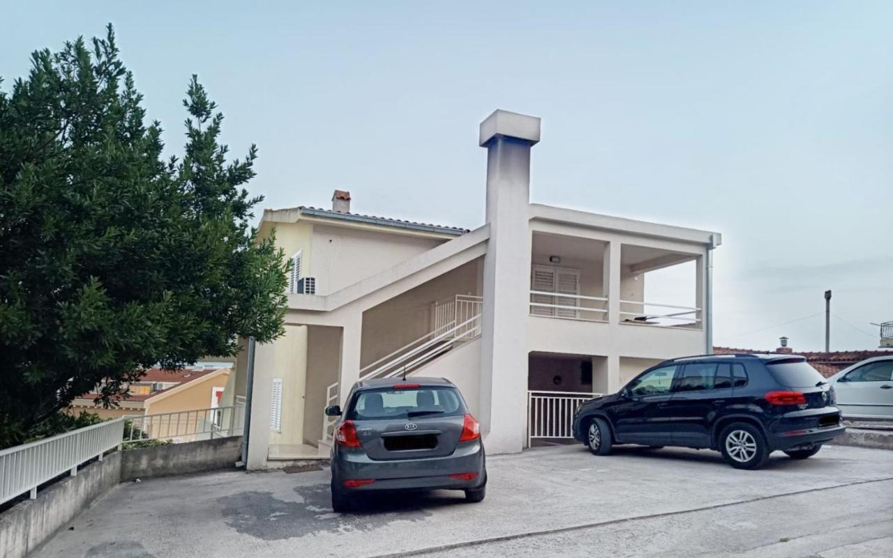 Apartman Lux Makarska Ngoại thất bức ảnh