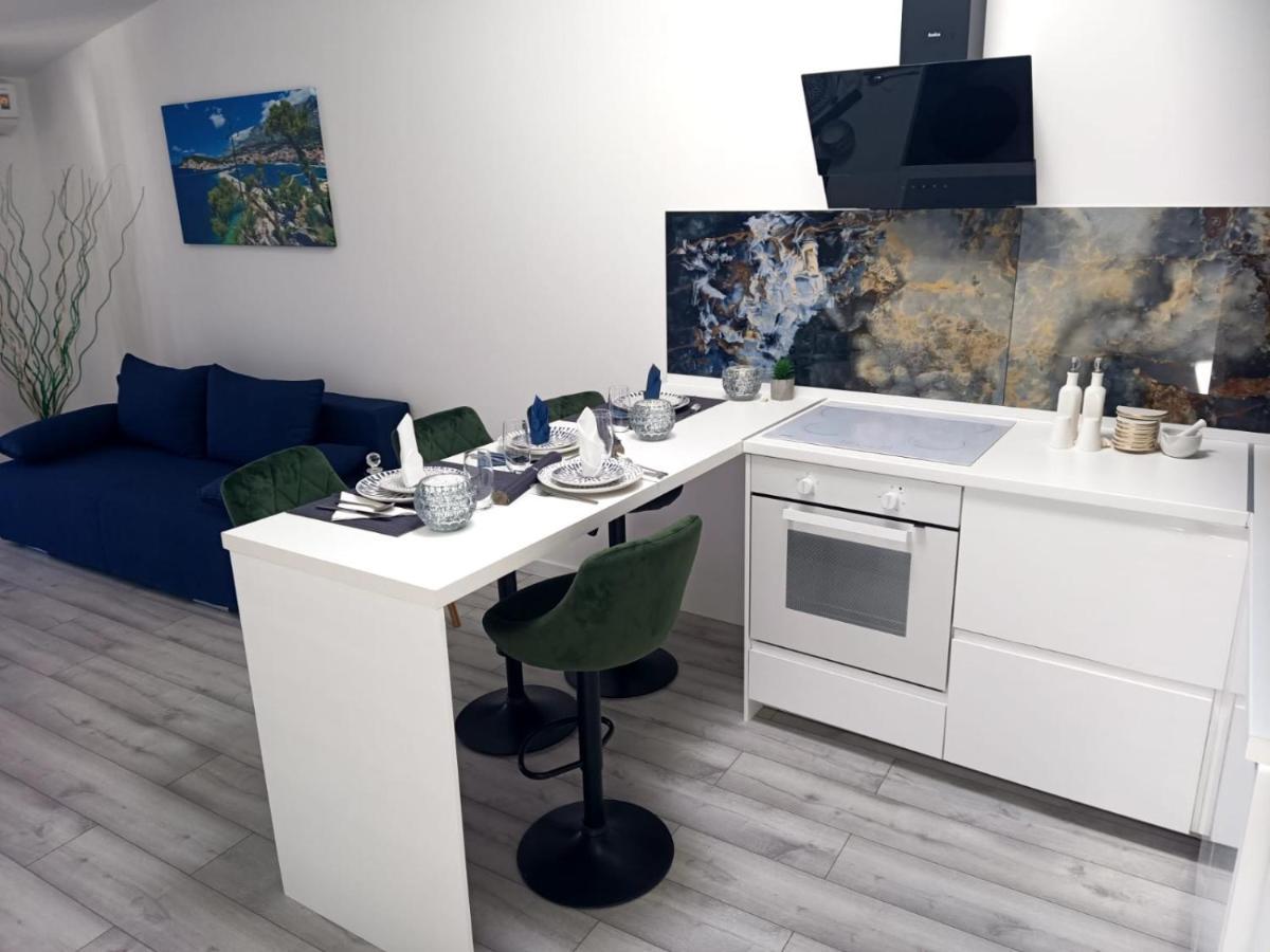 Apartman Lux Makarska Ngoại thất bức ảnh