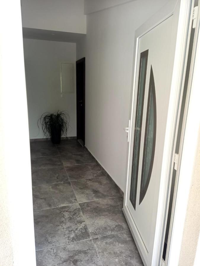 Apartman Lux Makarska Ngoại thất bức ảnh