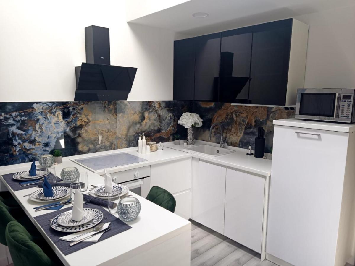 Apartman Lux Makarska Ngoại thất bức ảnh