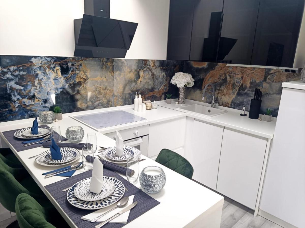 Apartman Lux Makarska Ngoại thất bức ảnh