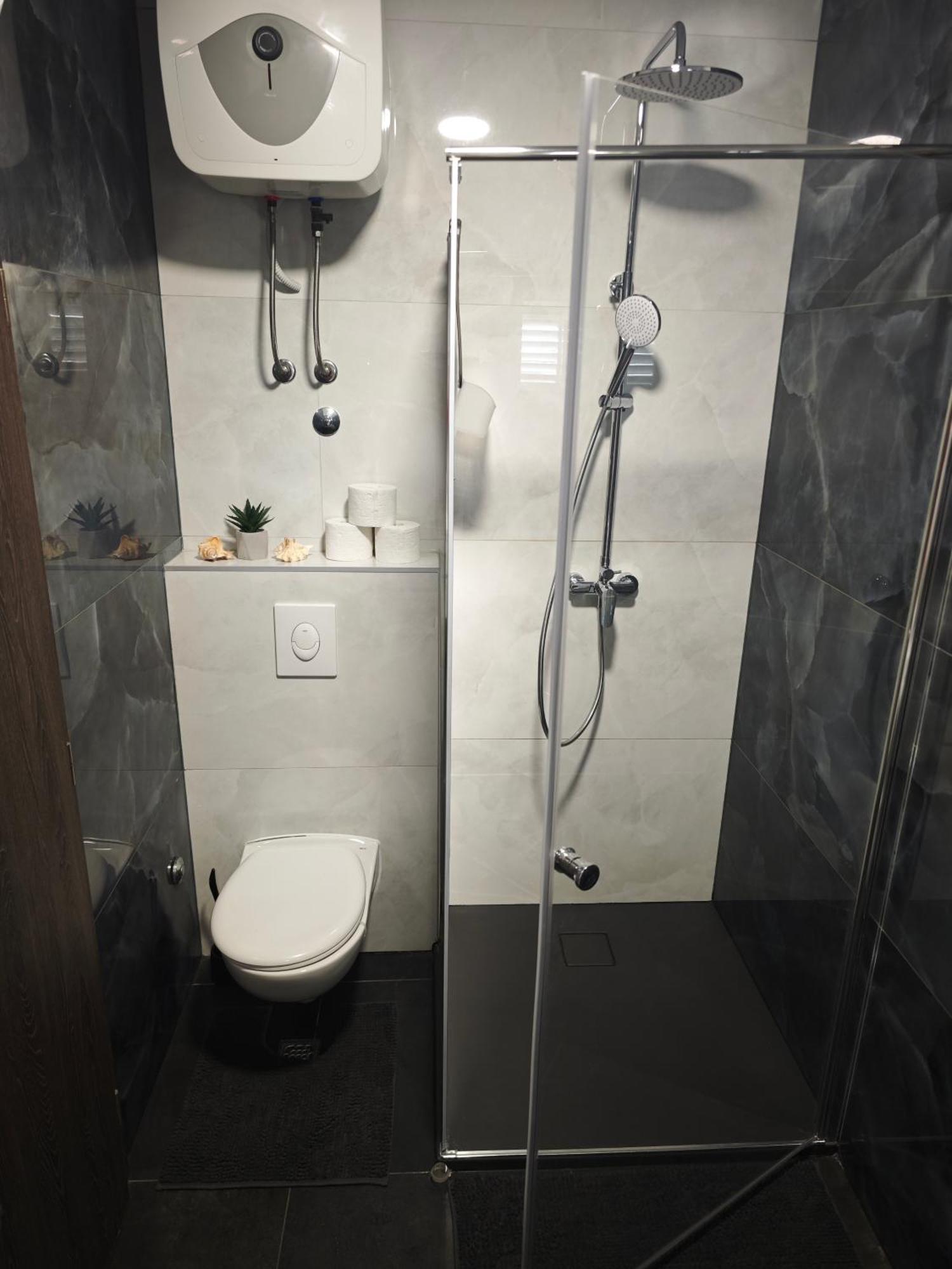 Apartman Lux Makarska Ngoại thất bức ảnh